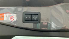 Toyota C-HR 2.0 PHEV Design 5dr CVT Hatchback